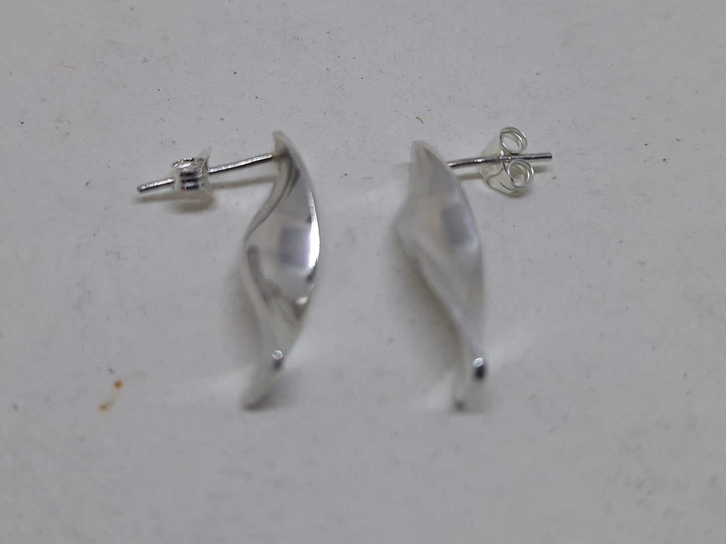 Sea kelp stud earrings