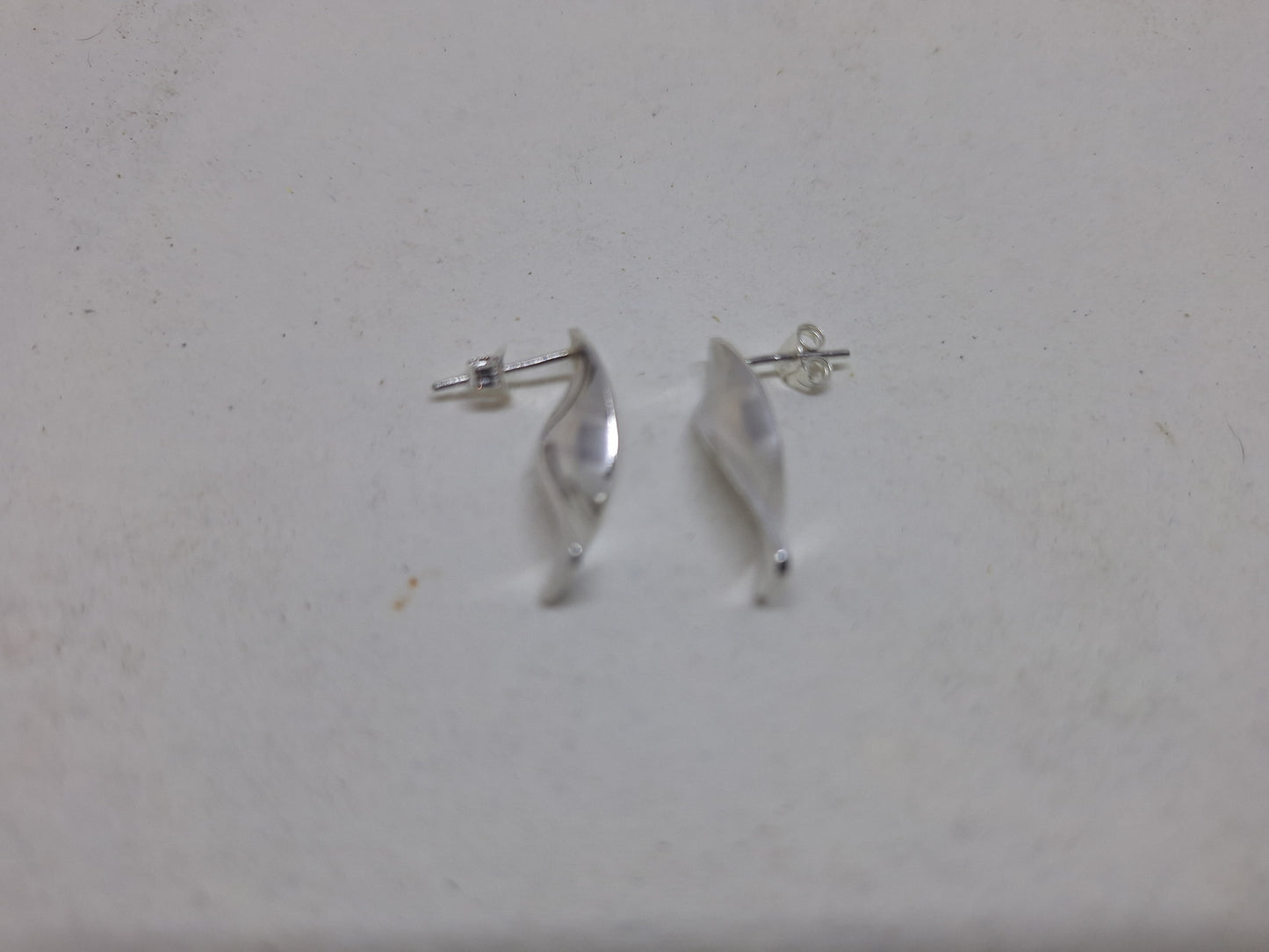 Sea kelp stud earrings