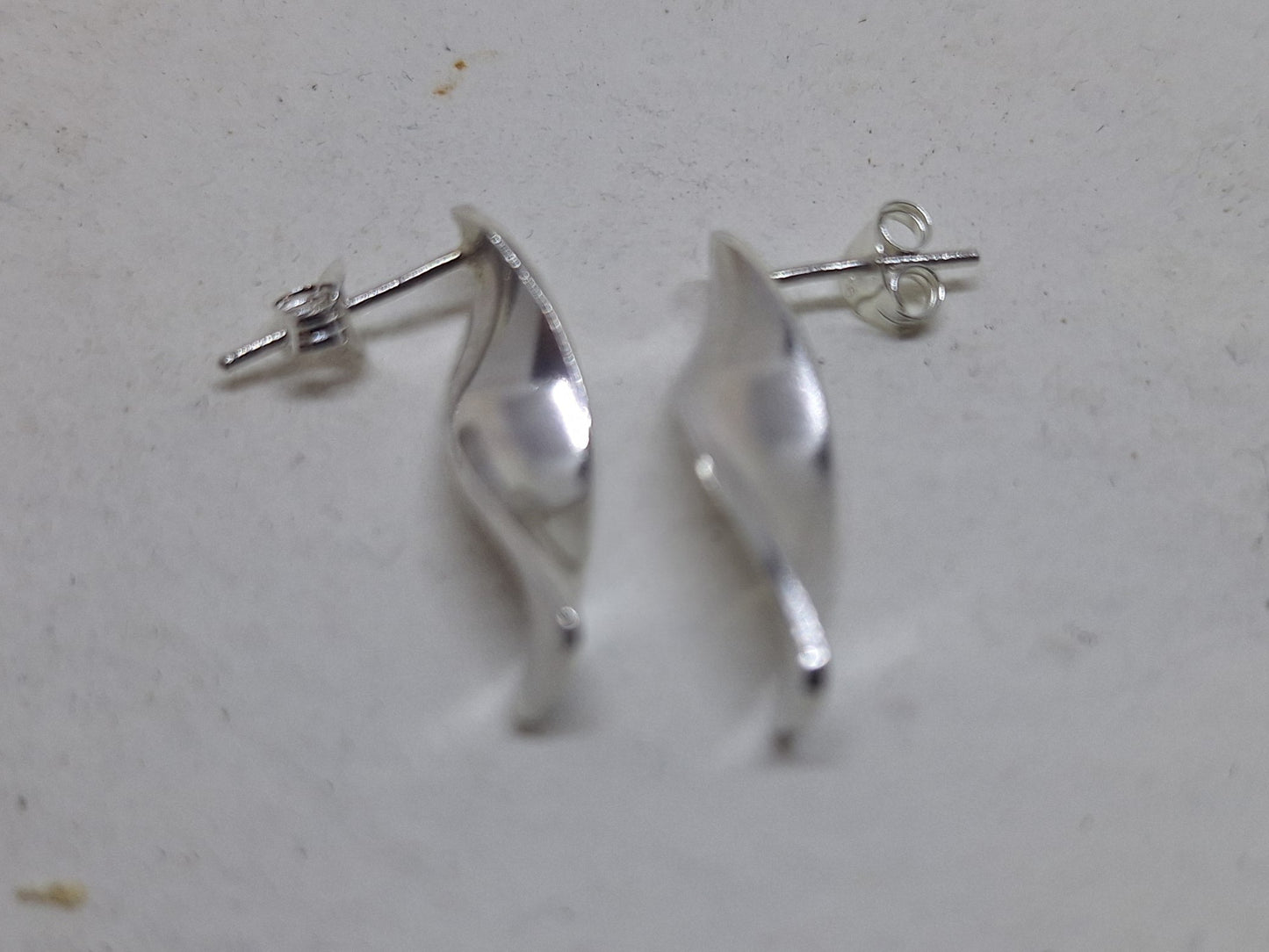 Sea kelp stud earrings