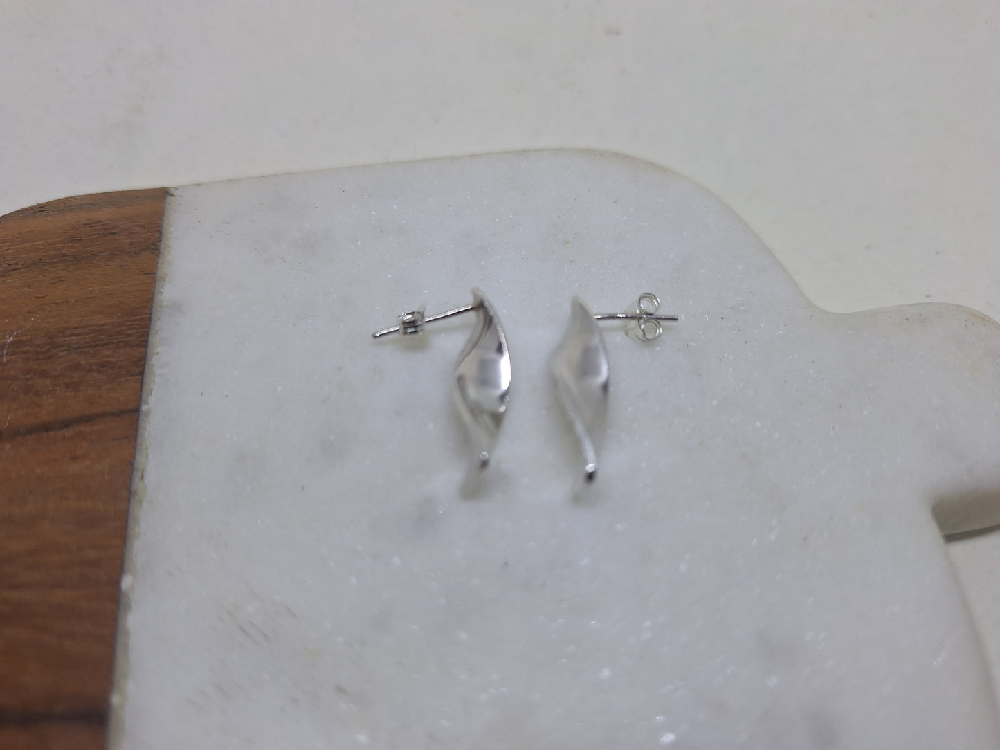 Sea kelp stud earrings