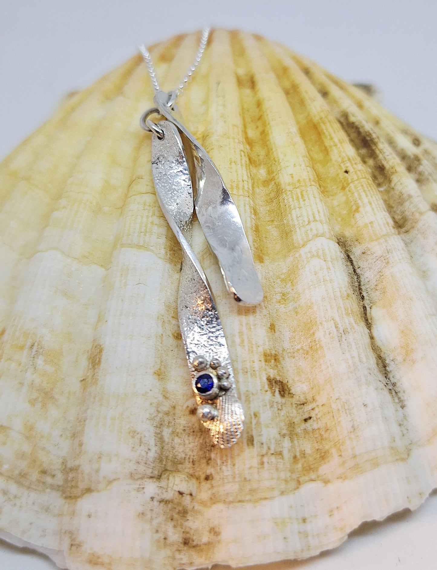 Sea kelp double pendant